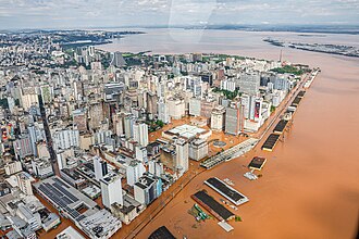 05.05.2024_-_Sobrevoo_das_áreas_afetadas_pelas_chuvas_em_Canoas_-_53700500641