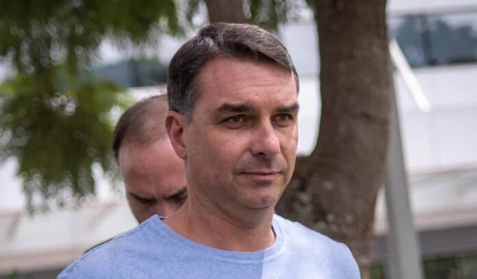 Flavio-Bolsonaro-1